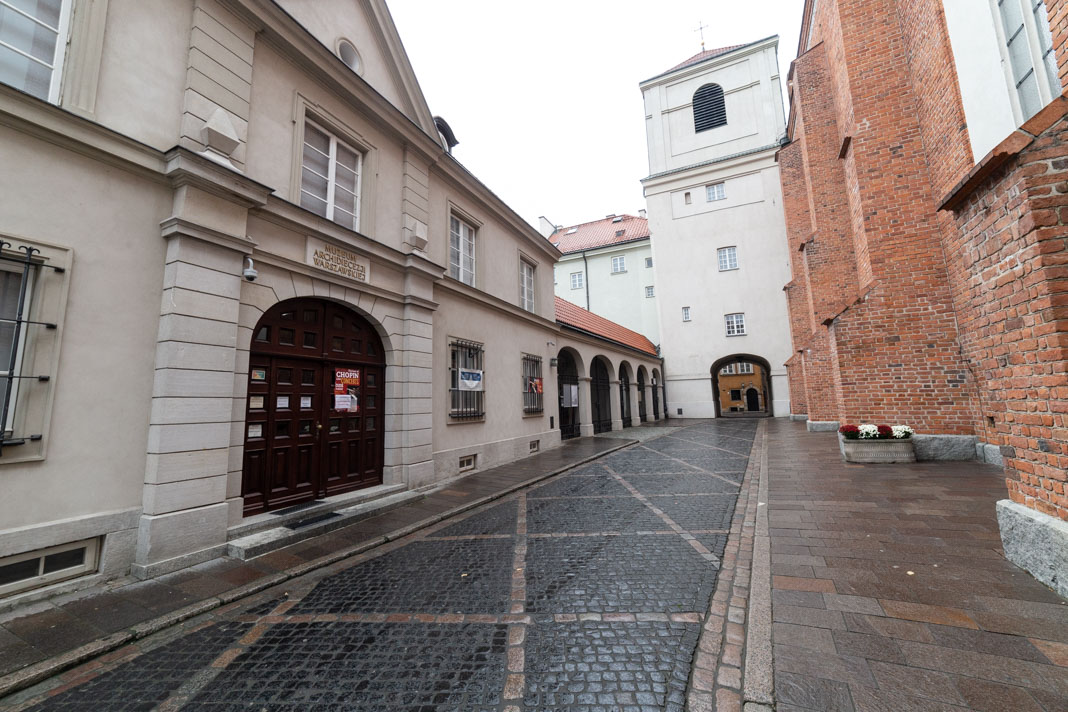 muzeum_archidiecezji_warszawskiej_01