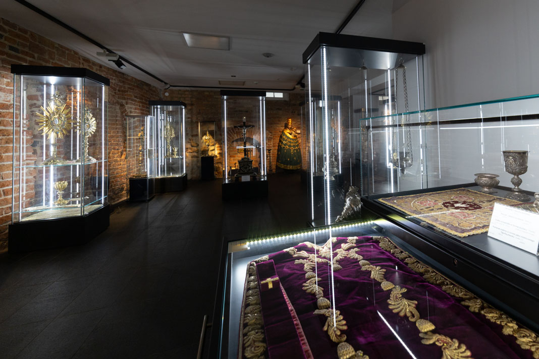 muzeum_archidiecezji_warszawskiej_08